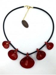 Collier Arum rouge